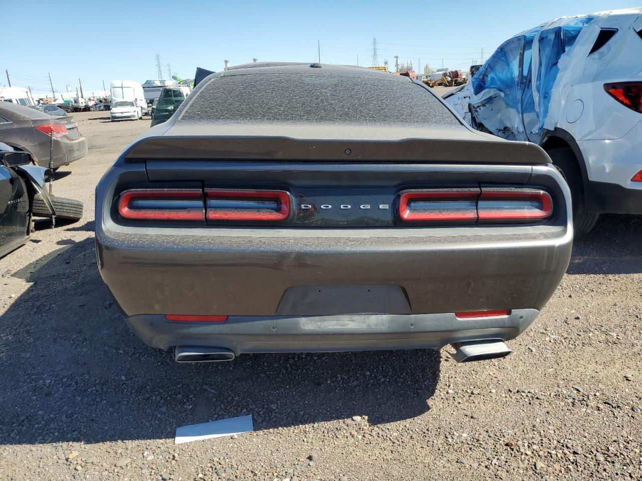 2020 Dodge Challenger r