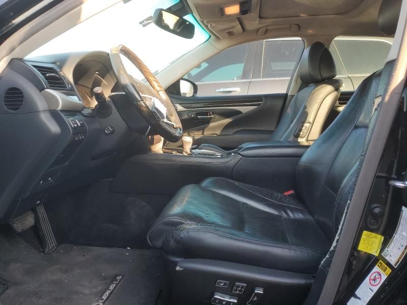 2013 Lexus LS 460