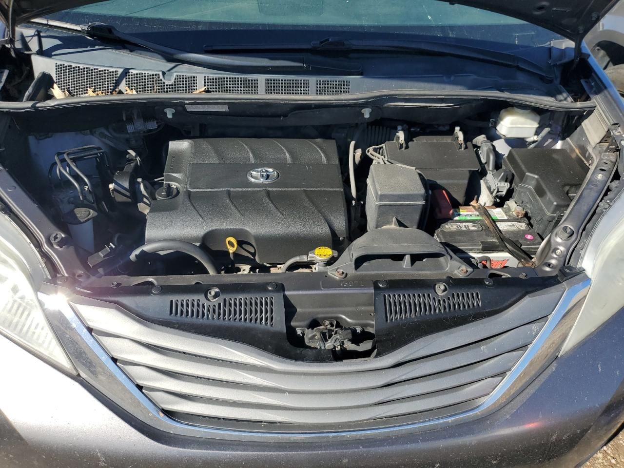 2012 Toyota Sienna xle