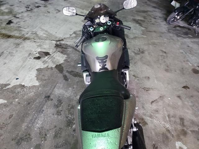 2003 Yamaha YZFR6 L
