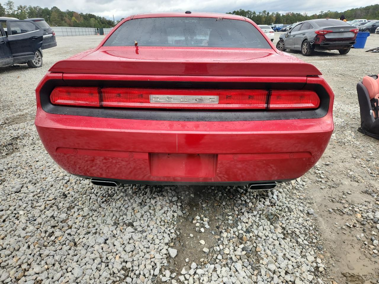 2013 Dodge Challenger sxt