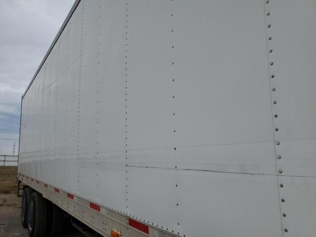 2010 Utility VS2RA Refrigerated Van Trailer