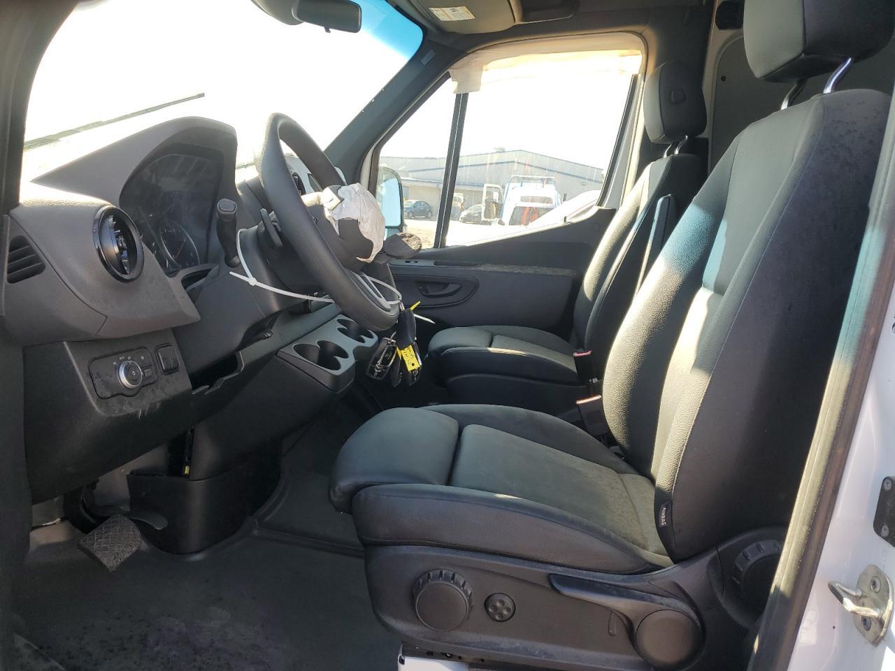 2024 Mercedes-Benz Sprinter 2500