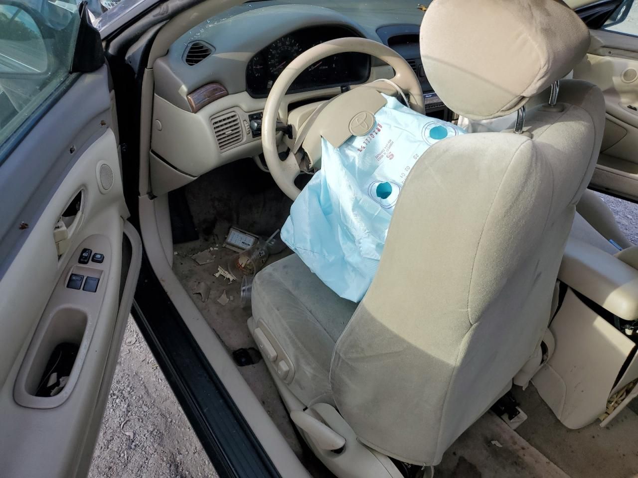 2001 Toyota Camry Solara se