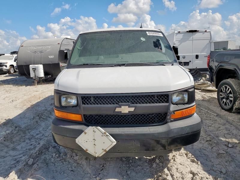 2015 Chevrolet Express G2500