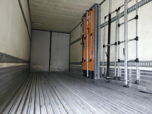 2016 Utility VS2RA Refrigerated Van Trailer