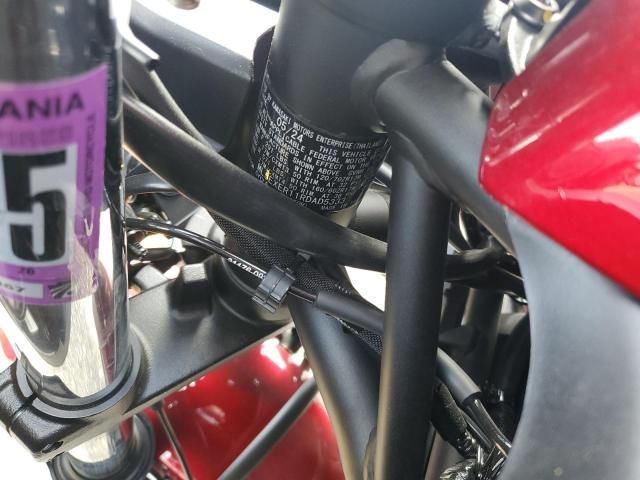 2024 Kawasaki EX650 R