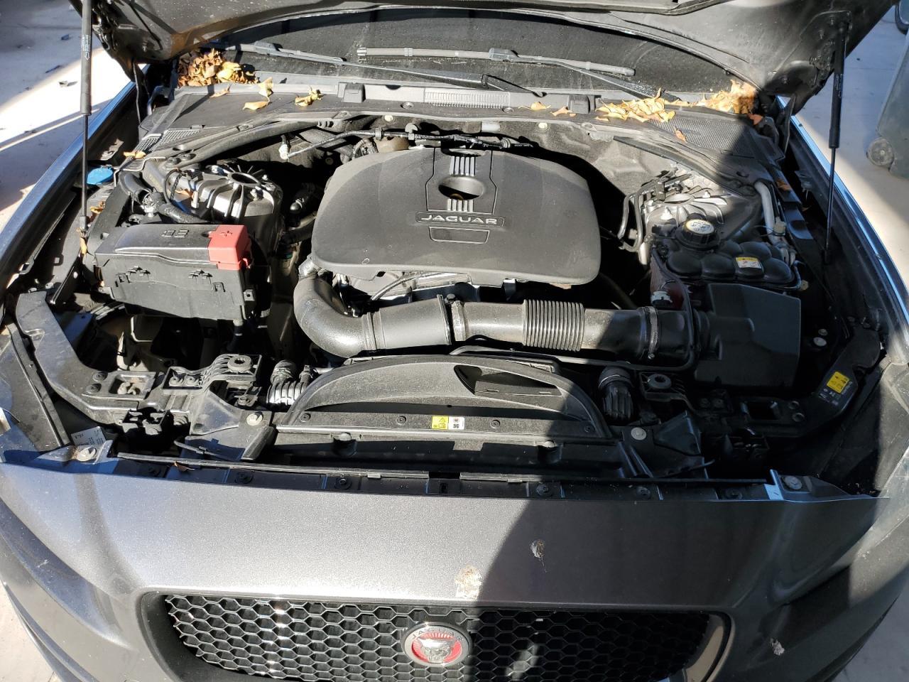 2017 Jaguar Xe Prestige