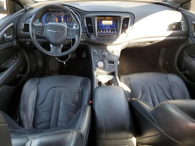 2016 Chrysler 200 s
