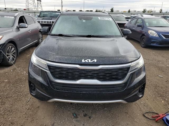 2023 KIA Seltos EX
