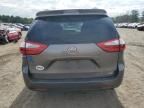 2016 Toyota Sienna LE