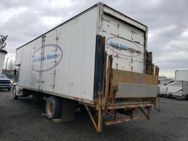 2002 Freightliner Medium Conventional FL70