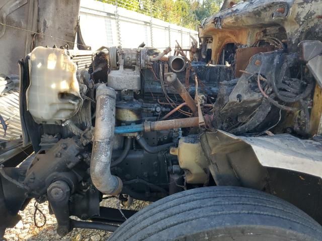 2003 International 4000 4300