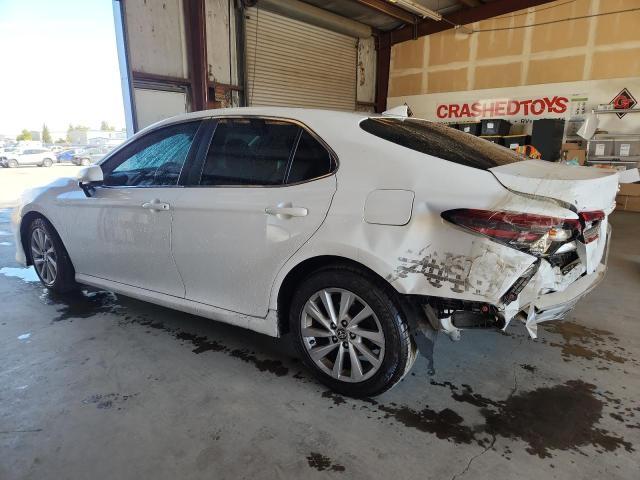 2021 Toyota Camry le