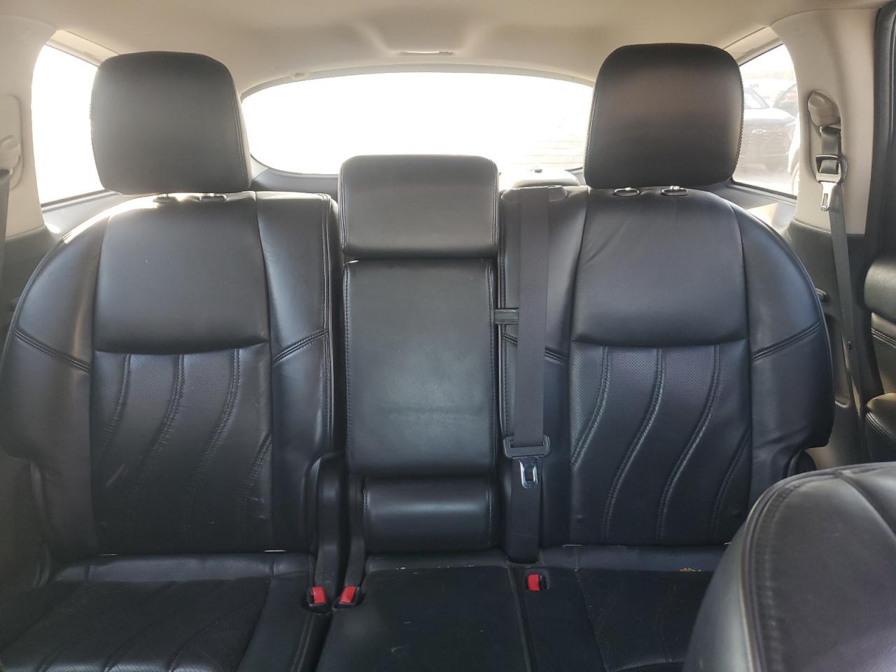 2013 Infinity Jx35 Base