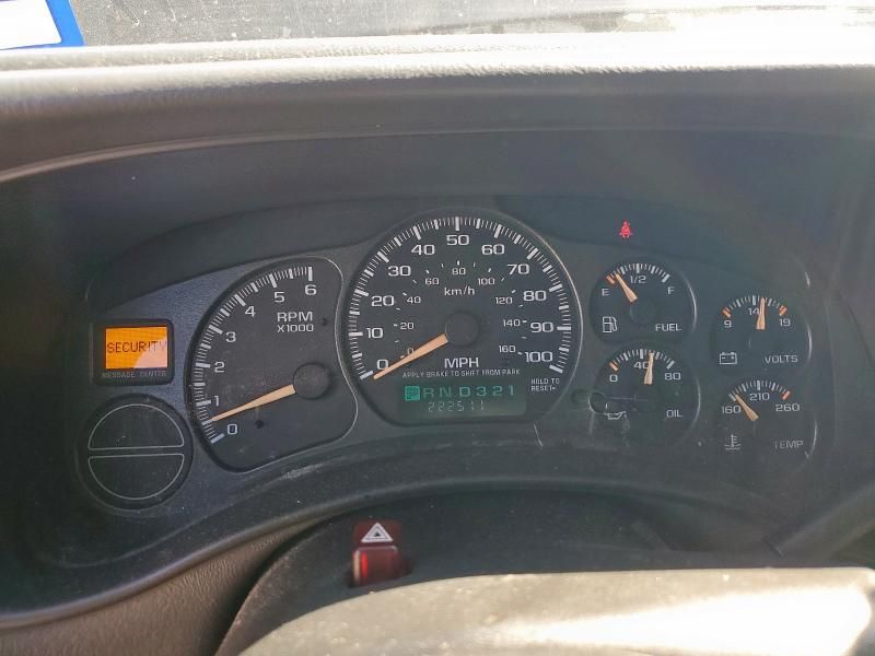 2002 Chevrolet Suburban C1500