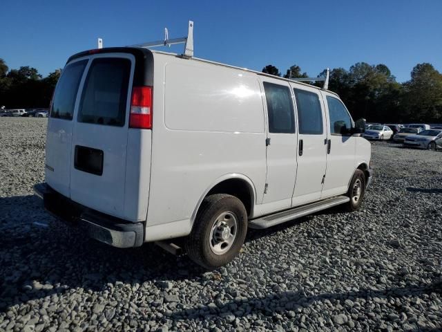 2020 Chevrolet Express G2500