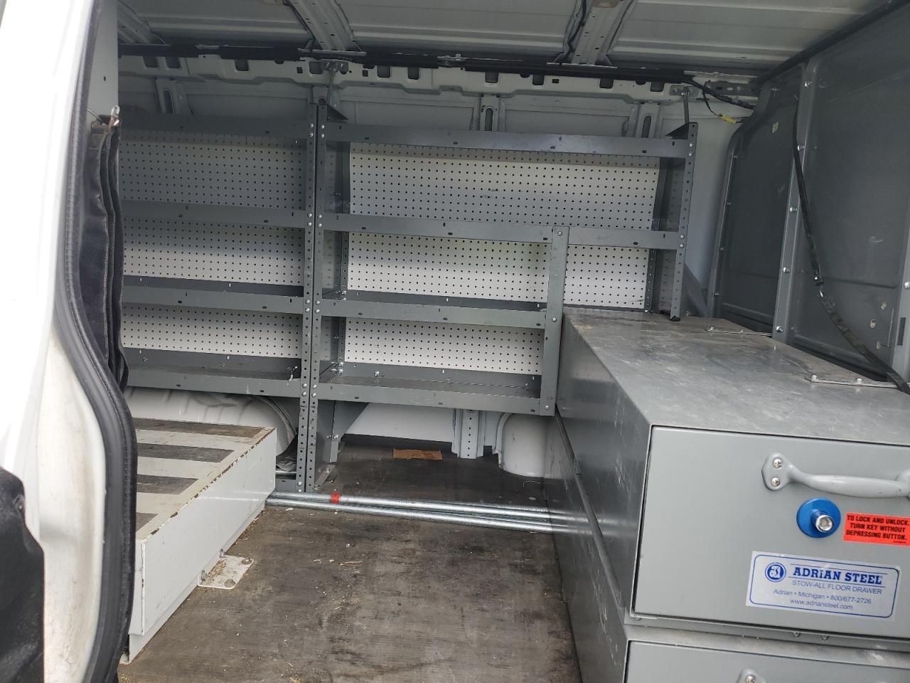 2017 Chevrolet Express G2500