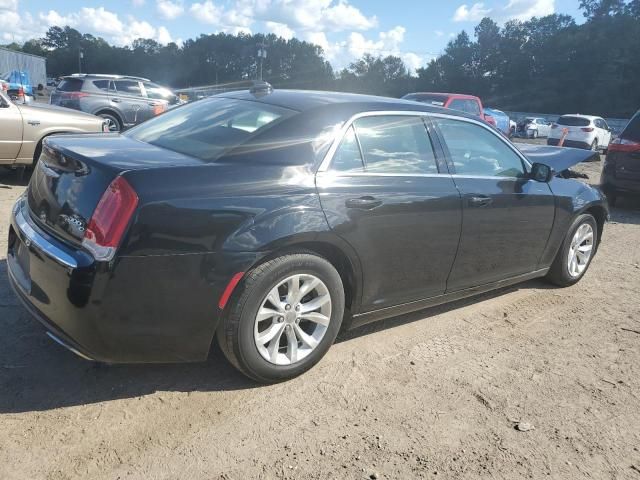 2016 Chrysler 300 Limited