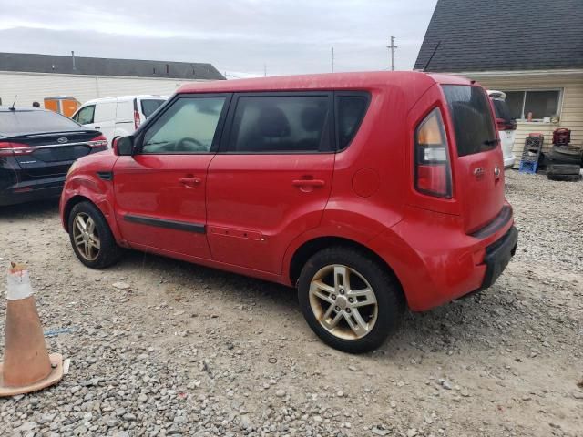 2011 KIA Soul +