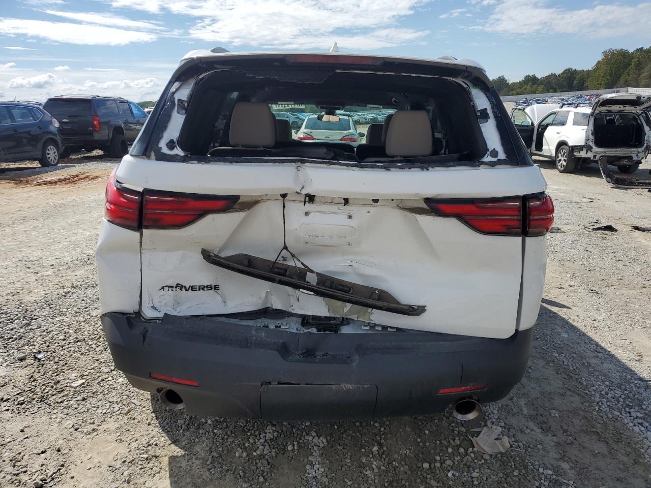 2022 Chevrolet Traverse ls
