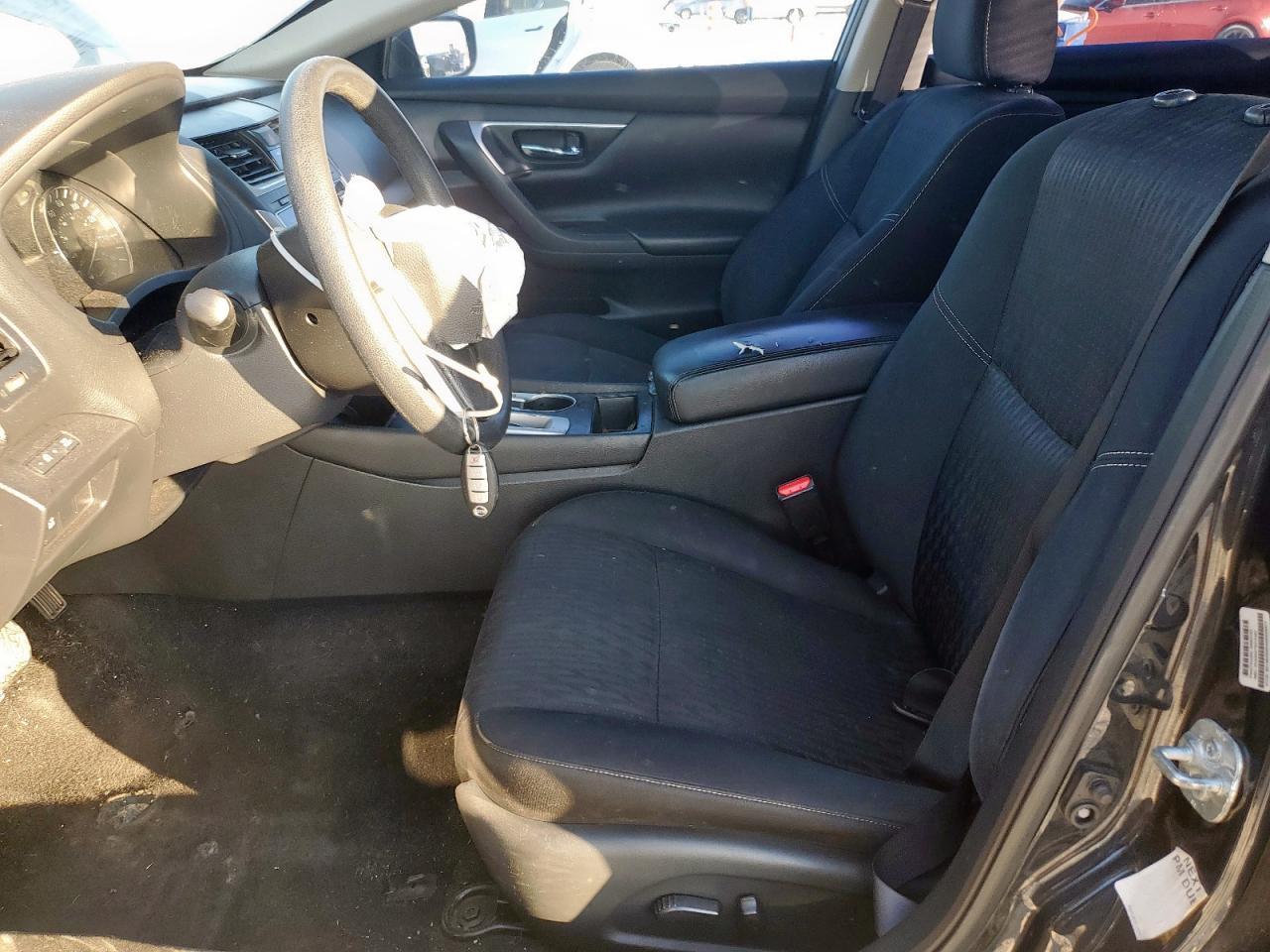 2017 Niss Altima 2.5
