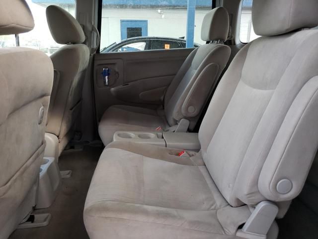 2017 Nissan Quest S