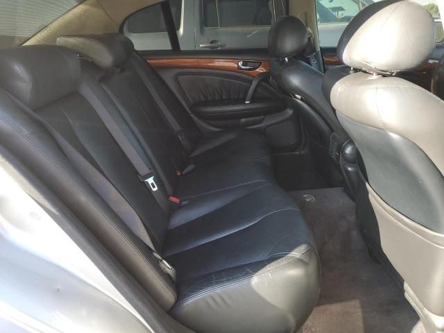 2004 Infiniti Q45