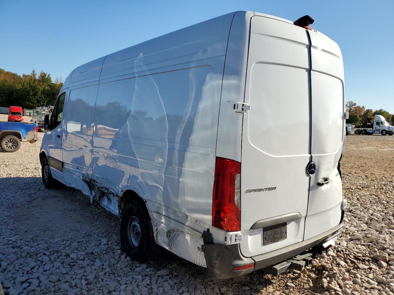 2024 Mercedes-Benz Sprinter 2500