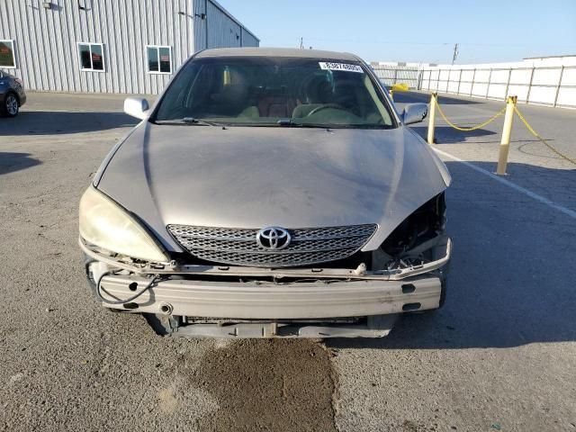 2004 Toyota Camry LE
