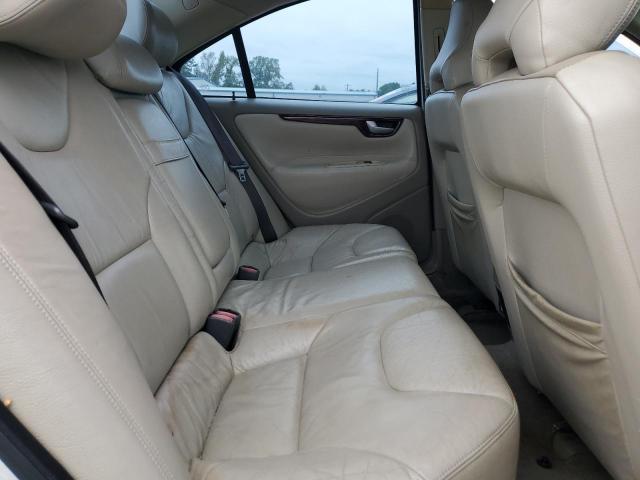 2004 Volvo S60