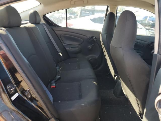 2016 Nissan Versa S