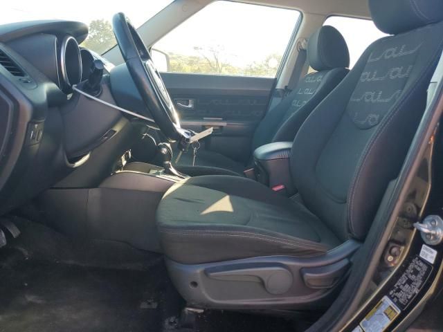 2013 KIA Soul +
