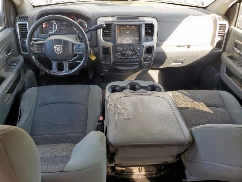 2013 Dodge RAM 1500 SLT
