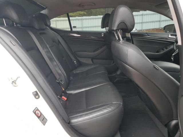 2015 KIA Cadenza Premium