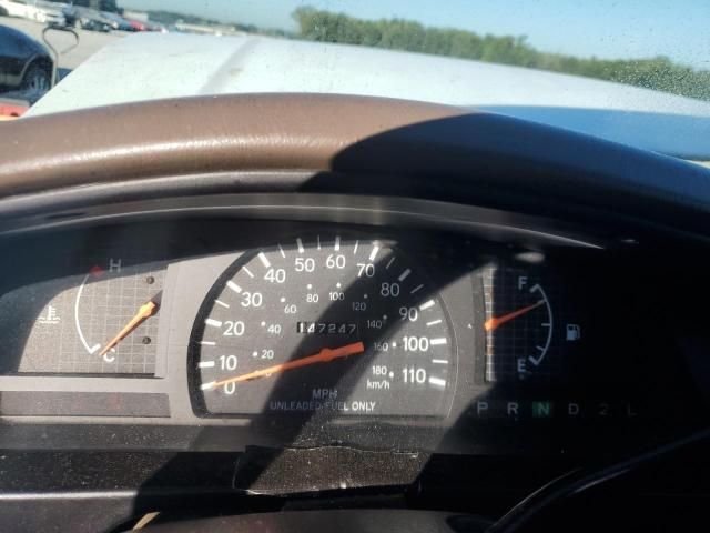 2000 Toyota Tacoma