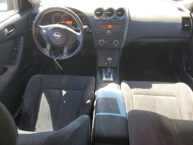 2011 Nissan Altima Base
