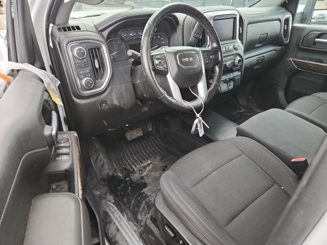 2022 GMC Sierra K3500 Flatbed Truck