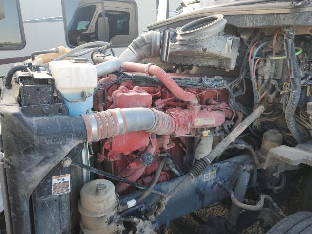 2014 Kenworth T680 Semi Truck