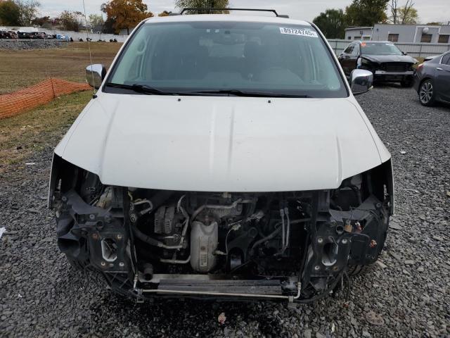 2013 Chrysler Town & Country Touring l