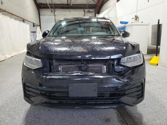 2022 Volkswagen Tiguan se R-line Black