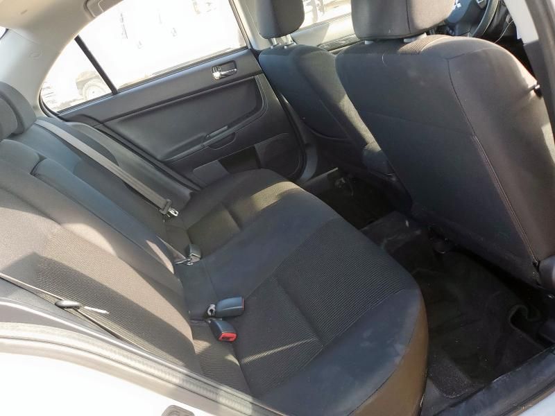 2017 Mitsubishi Lancer ES