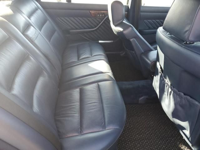 1989 Mercedes-Benz 560 SEL