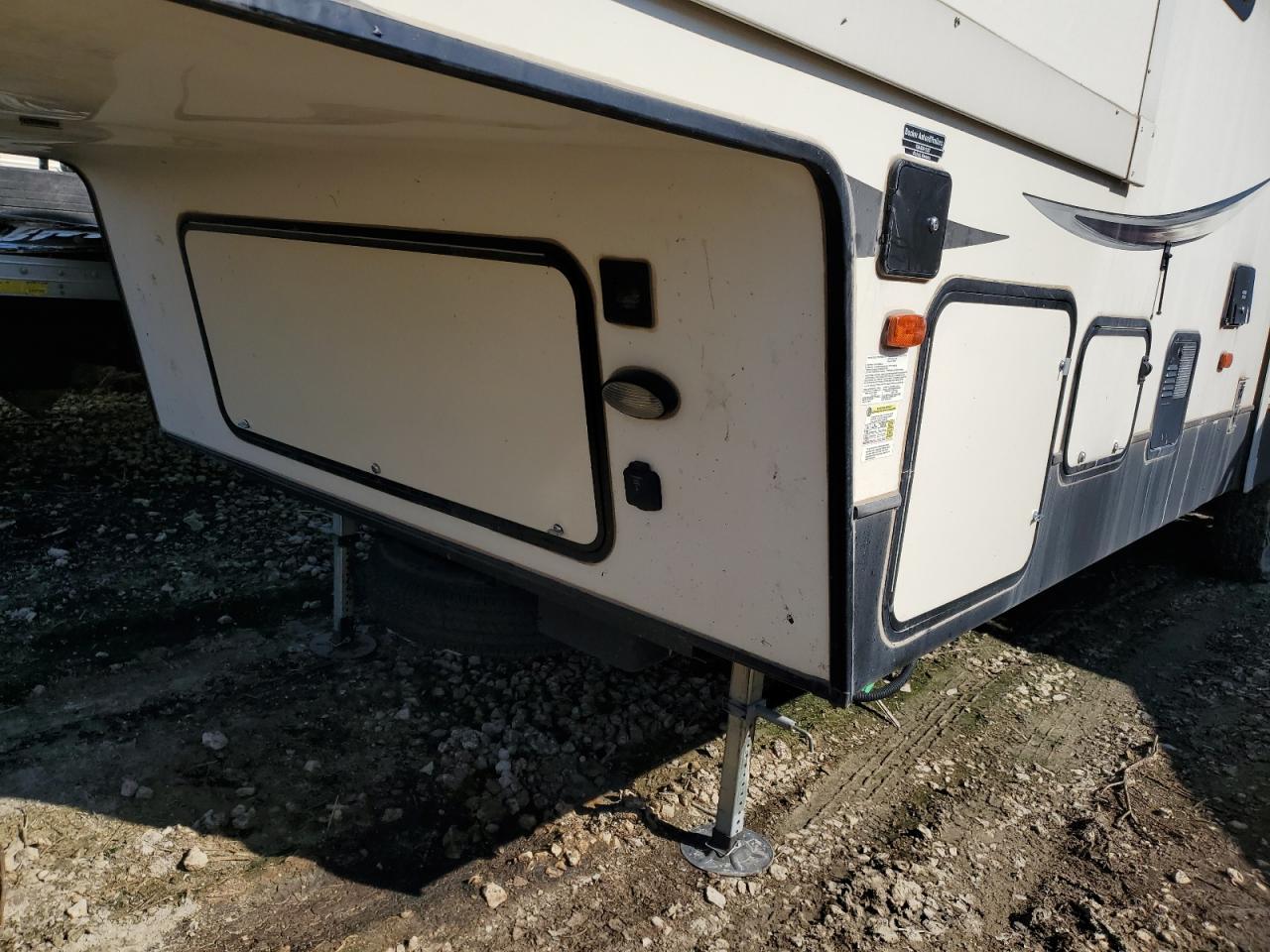 2018 Keystone Trailer