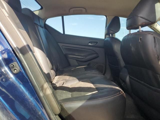 2019 Nissan Altima SR