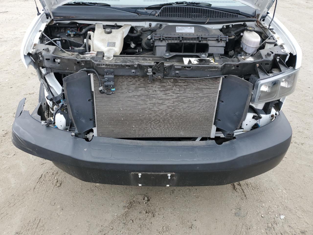 2021 Chevrolet Express G2500