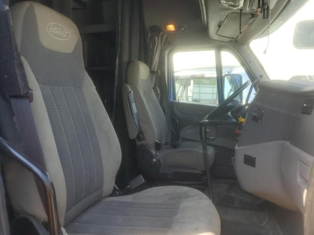 2015 Peterbilt Tractor 2015 Peterbilt 587 Semi Truck