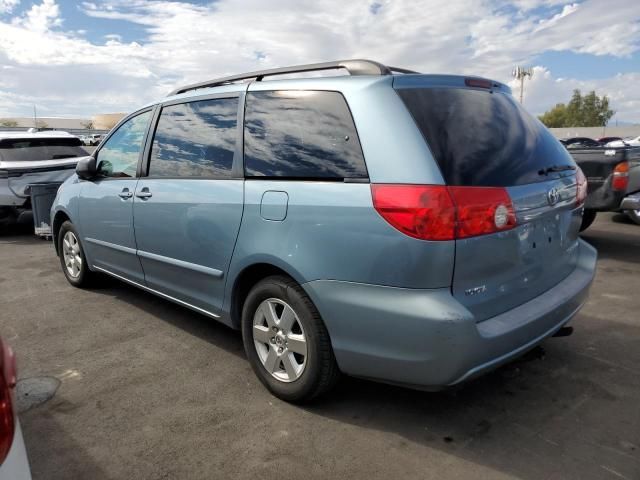 2006 Toyota Sienna CE