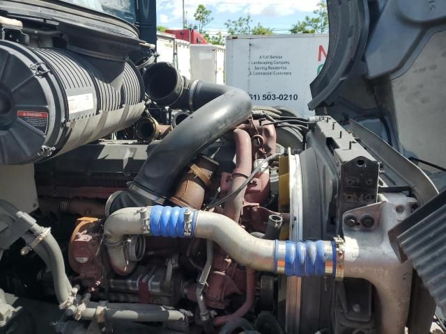 2021 Mack Anthem Semi Truck