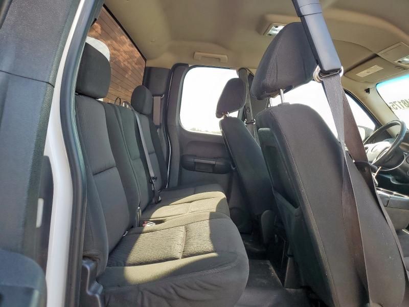 2011 Chevrolet Silverado C1500 LT